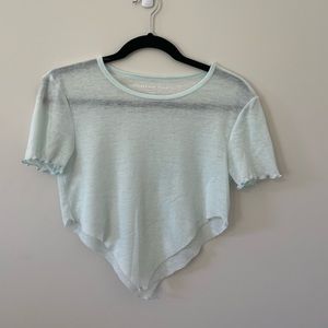 American Eagle Outfitters cropped tee